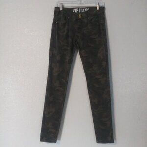 VIP women's size 11/12 camouflage skinny jeans